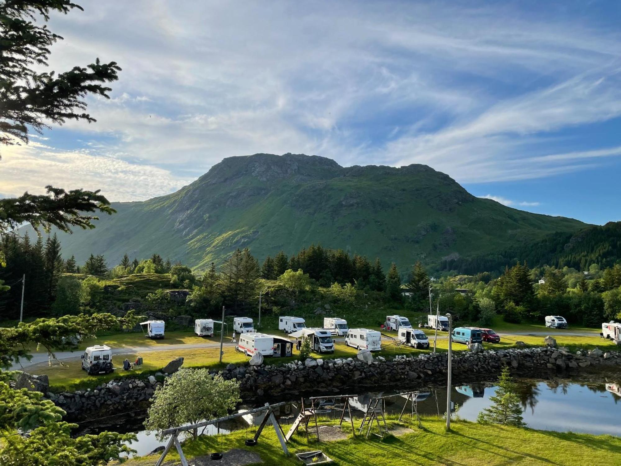 Brustranda Fjordcamping Valberg Exterior photo